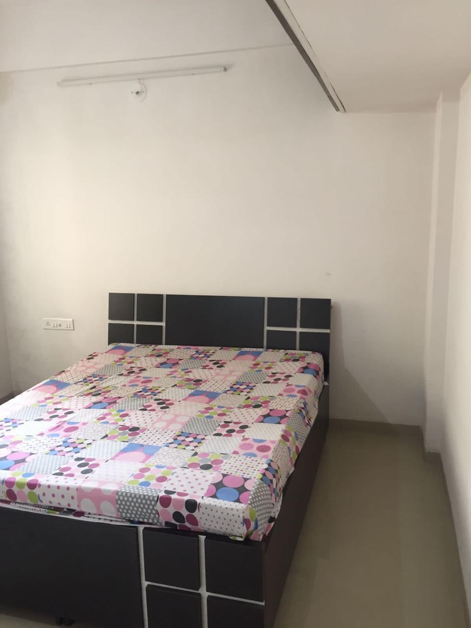 2 bhk photo 1 of 5